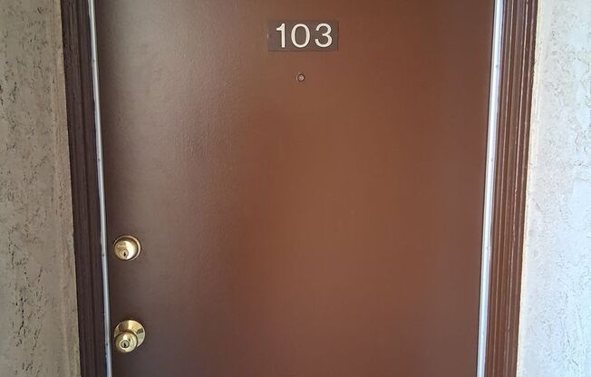 2 beds, 2 baths, 836 sqft, $2,400, Unit 103