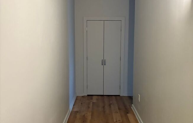 2 beds, 2 baths, 970 sqft, $1,495, Unit Unit 216