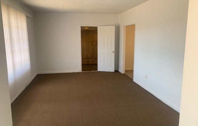 3519 EVANGELINE DR