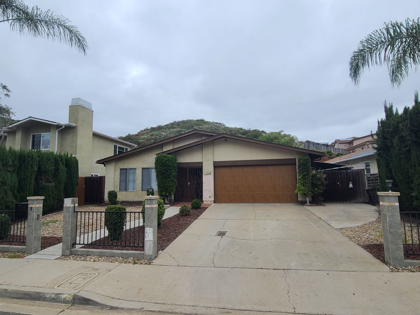 Gorgeous & Comfortable Home in Poway Unified School District! - Central A/C - Attached Garage - Private, Tiered Backyard