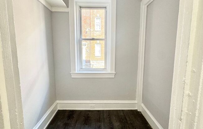 1 bed, 1 bath, 500 sqft, $925, Unit A-03