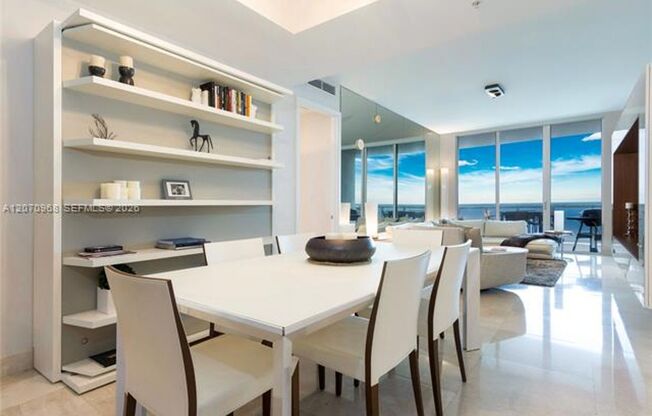 2 beds, 2.5 baths, $7,900, Unit # 4208