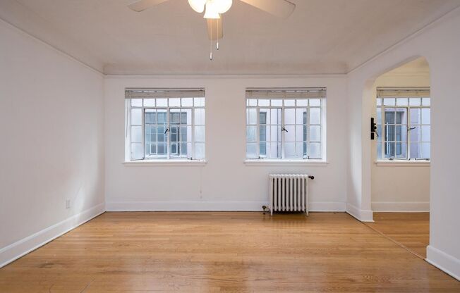 Studio, 1 bath, 485 sqft, $1,195, Unit 406