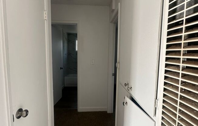 2 beds, 1 bath, 765 sqft, $1,895, Unit #1