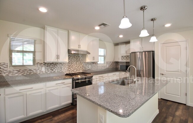 139 E BLUEJAY DR