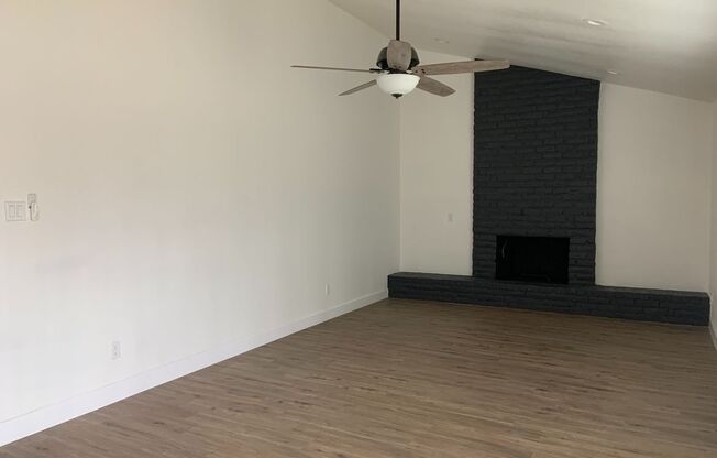~~Updated 3/2 Close to downtown~~