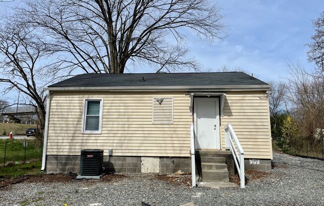 2 BED 1 BATH HOME