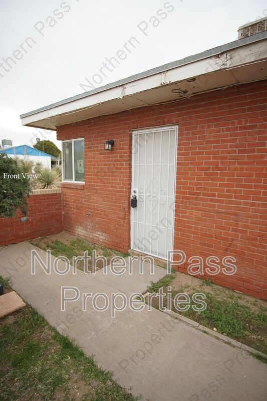 1421 SAINT JOHNS DR