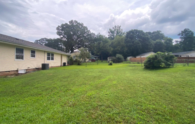 7209 PERRY CRK RD