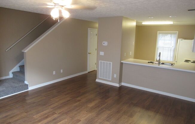 2 beds, 2.5 baths, $1,800