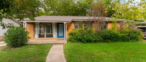 1602 WESTMOOR DR