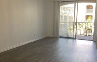 2 beds, 2 baths, $2,695, Unit 1