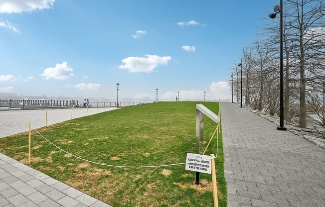 1 bed, 1 bath, 903 sqft, $7,500, Unit 6F