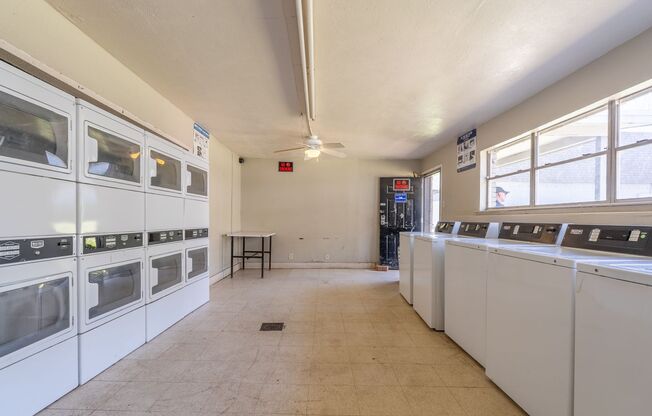 1 bed, 1 bath, 682 sqft, $950, Unit 308