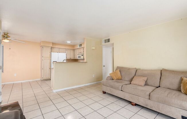 2 beds, 2 baths, $1,295, Unit # 1146