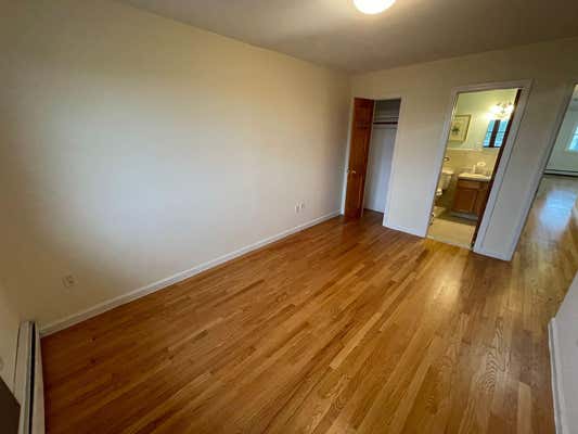 6922 CALDWELL AVE
