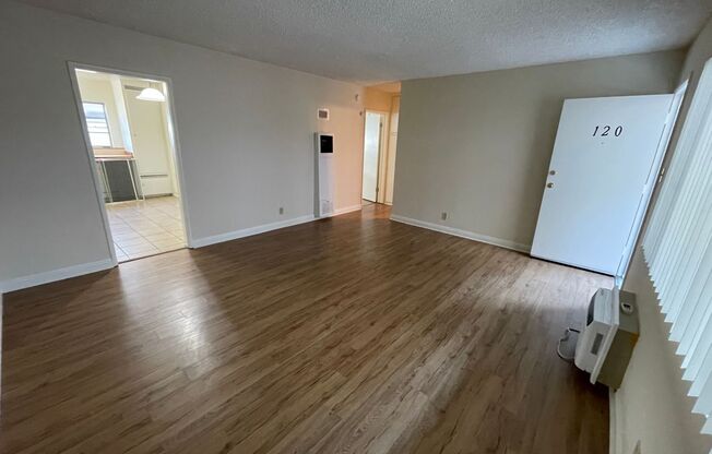 460 W. Doran St. Glendale CA