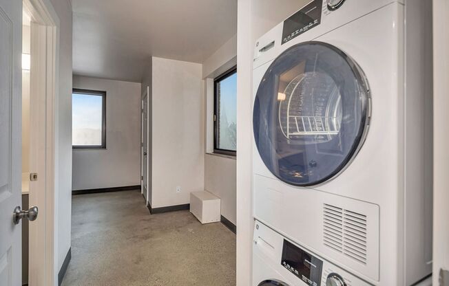 1 bed, 1 bath, 500 sqft, $1,349, Unit 801