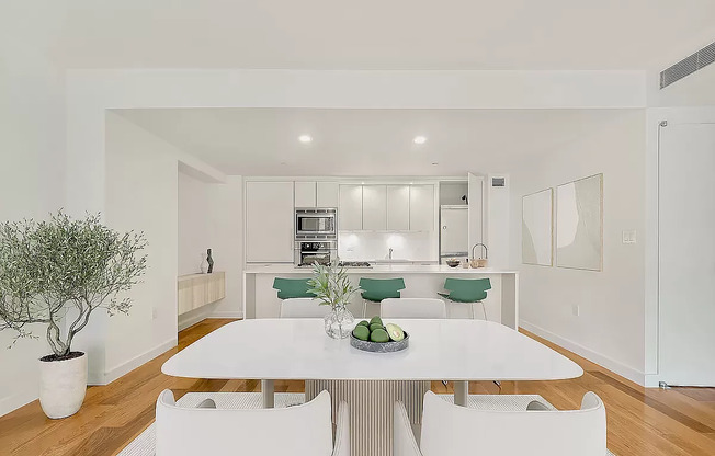 84 WHITE ST