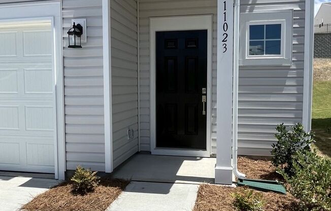 Brand New 4 Bed Home in University Area