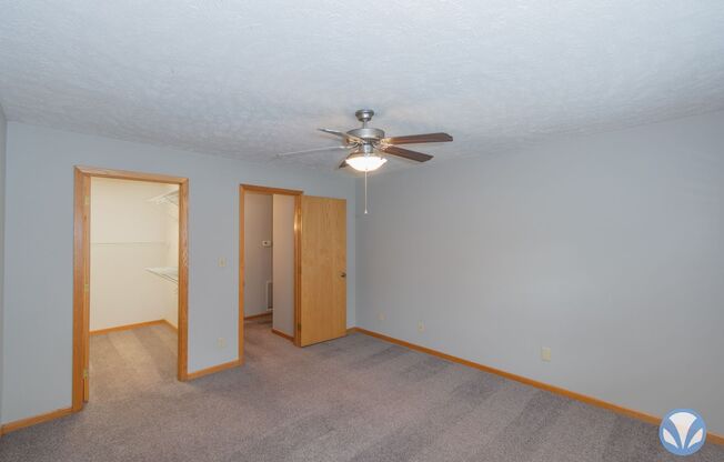 1 bed, 1 bath, 837 sqft, $1,210, Unit AL-5