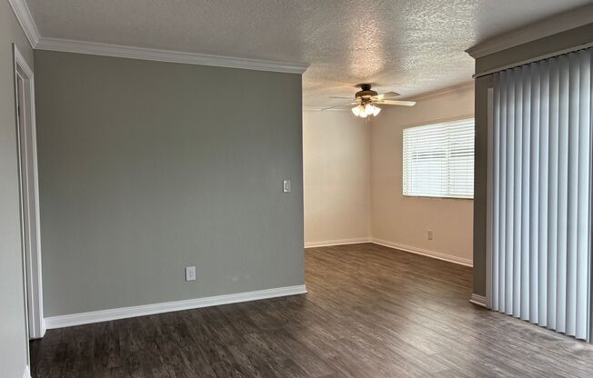 2 beds, 1 bath, 850 sqft, $2,560, Unit 1531D