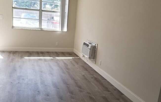 Studio, 1 bath, 525 sqft, $1,450, Unit C-02