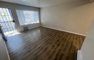 1 bed, 1 bath, 650 sqft, $1,950, Unit 11