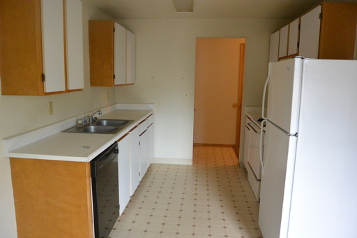 2 beds, 1 bath, 800 sqft, $1,195, Unit Unit- H