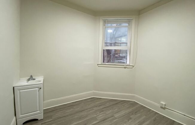 705 BROADWAY