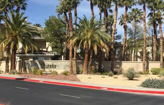 Condo in  Gated Community!!!!