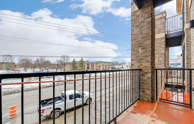 2 beds, 2 baths, 1,230 sqft, $2,406, Unit 770-2E