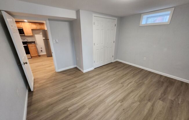 2 beds, 1 bath, $2,800