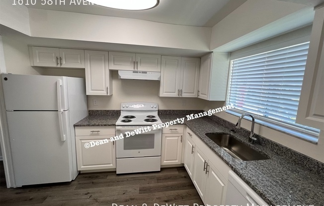 1610 58 AVE S