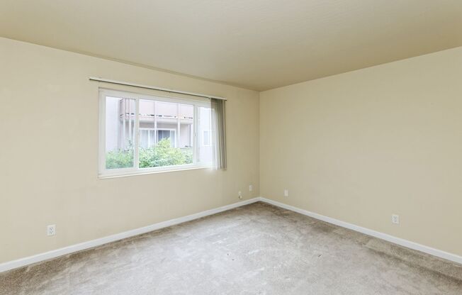 2 beds, 1 bath, 900 sqft, $2,445, Unit 206