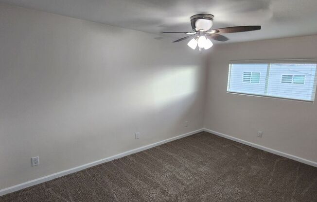 2 beds, 1 bath, 875 sqft, $2,450, Unit 34