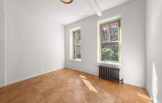 316 MOTT ST
