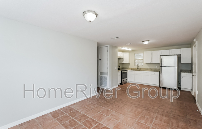 6210 N 37 ST