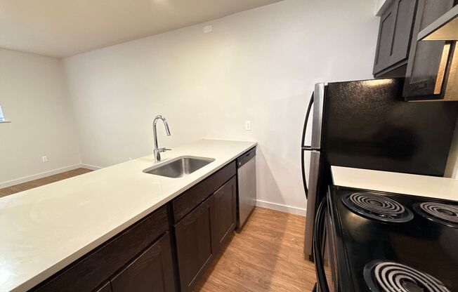 1 bed, 1 bath, 600 sqft, $1,364, Unit WWK-209