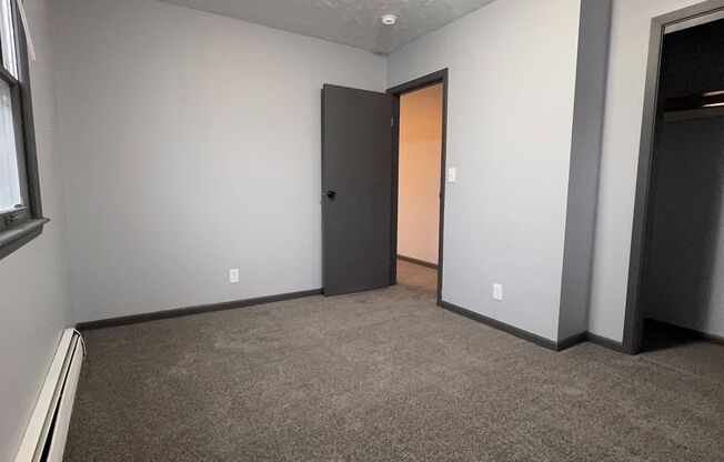 1 bed, 1 bath, $775, Unit 6