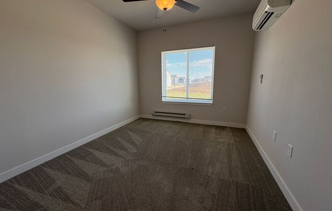 1 bed, 1 bath, 768 sqft, $1,560, Unit 4880-208