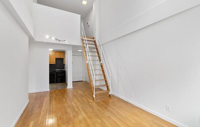 2 beds, 2 baths, $5,195, Unit 3-A