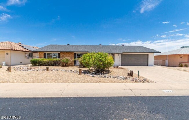 13211 N LAKEFOREST DR