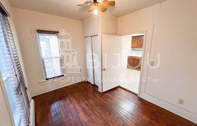 2 beds, 1 bath, $1,350