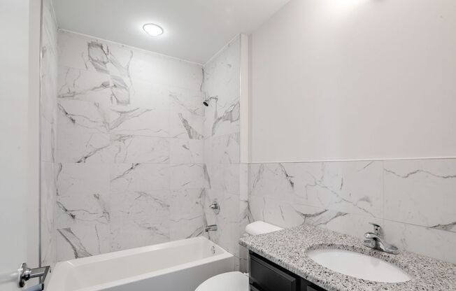 1 bed, 1 bath, 557 sqft, $1,695, Unit 501