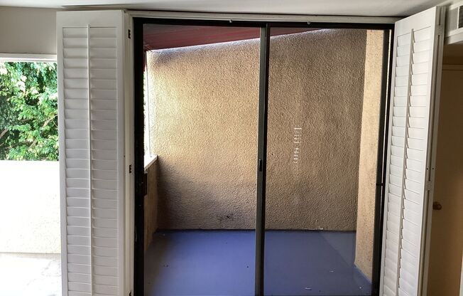 2 beds, 2 baths, 728 sqft, $2,498, Unit 204