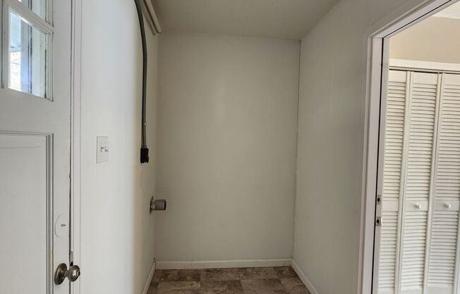 3 beds, 1 bath, $1,350