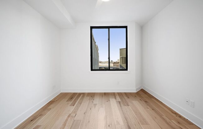 2 beds, 2 baths, 933 sqft, $2,095, Unit 405