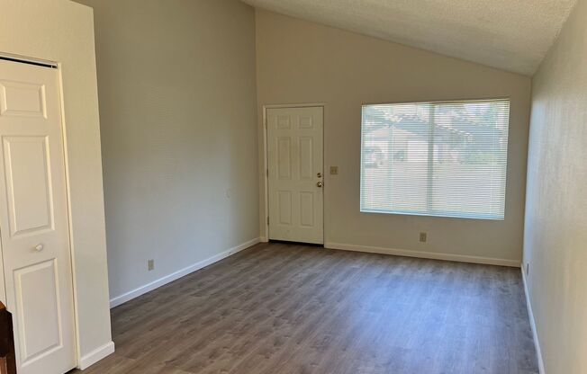 Updated 2 bedroom 1.5 bathroom duplex