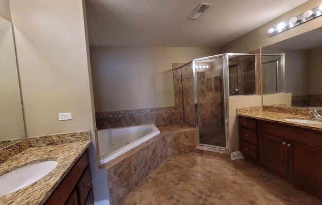 2 beds, 2 baths, 1,931 sqft, $2,900, Unit 123